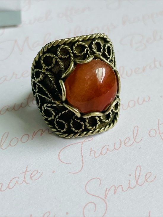 Vintage Jewelry Jewelry - Vintage Artisan Red Agate Stone Ornate Filigree Silvertone Ring